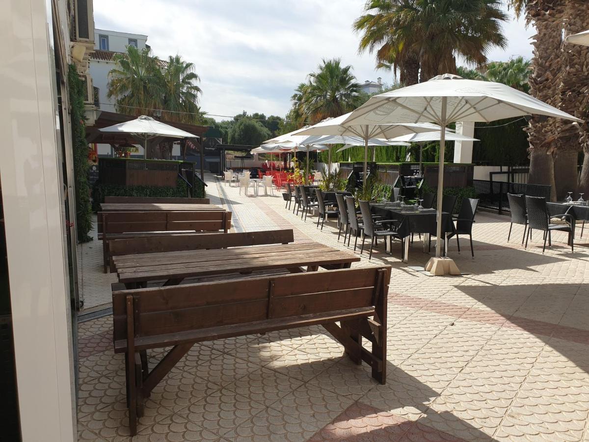 Amazing Villamartin House Sleeps 6 With Pool Villacosta Εξωτερικό φωτογραφία